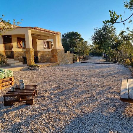 Finca Llambrich Л'Аметла де Мар Екстериор снимка
